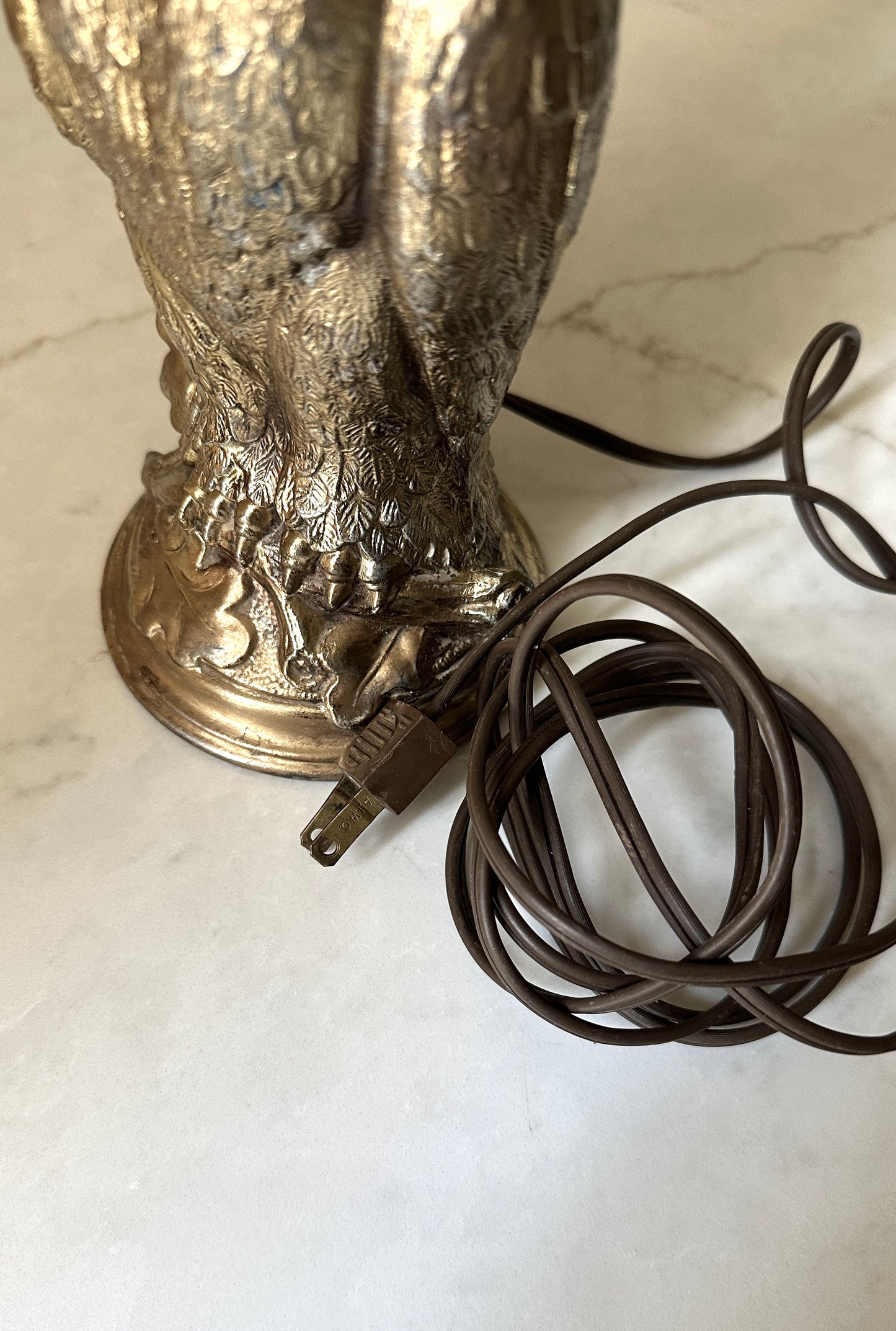 Vintage Collectible Owl Lamp (shade not included)