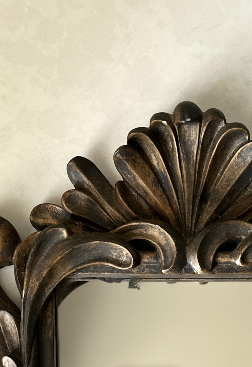 Vintage Ornate Accent Mirror