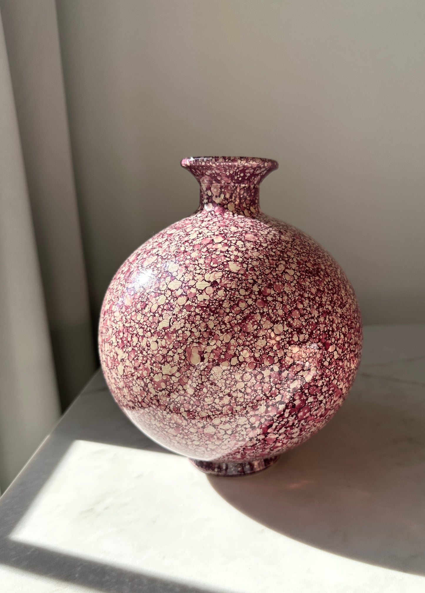 Vintage Raindrop Orb Art Glass Vase